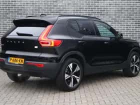 Volvo XC40 thumbnail 2