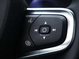 Volvo XC40 thumbnail 12