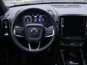 Volvo XC40 thumbnail 25