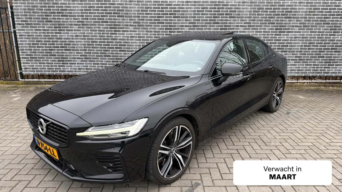 Volvo S60 — foto 1