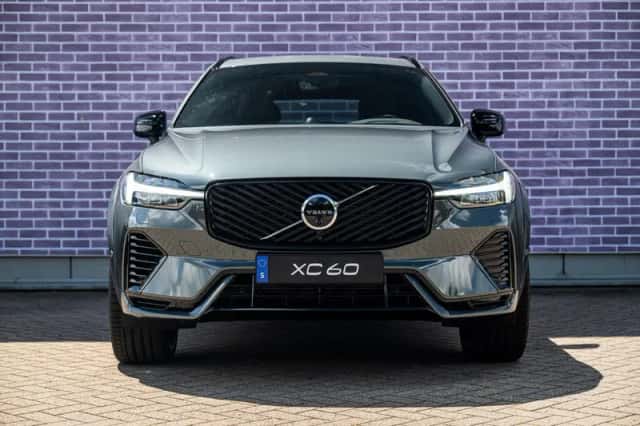 Volvo XC60 (2026) thumbnail 2