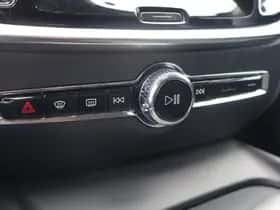Volvo V60 thumbnail 10