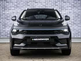 Lynk & Co 01 thumbnail 3
