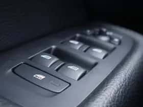 Volvo XC60 thumbnail 9