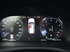 Volvo V60 (2022) thumbnail 11