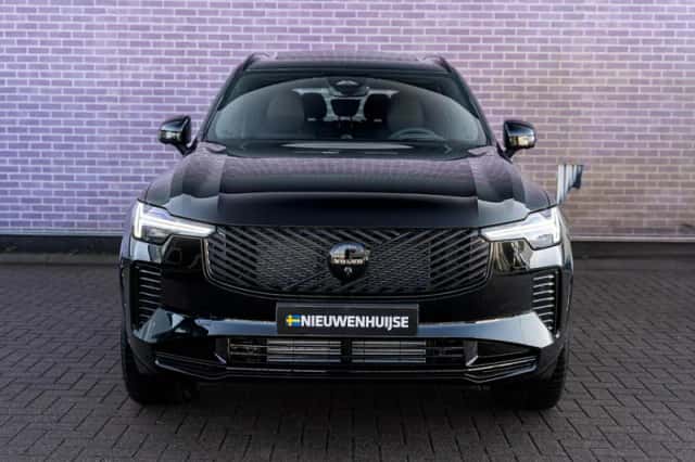Volvo XC90 (2026) thumbnail 3