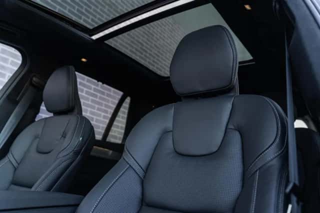 Volvo XC90 (2026) thumbnail 6