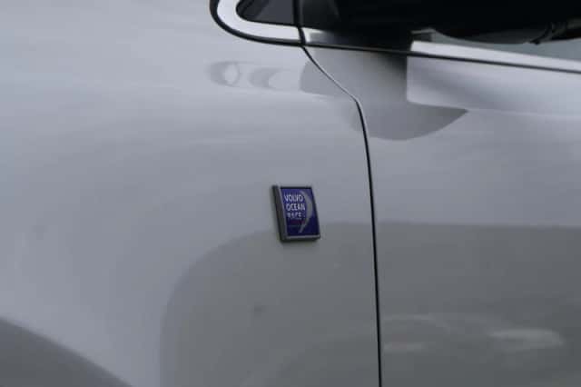 Volvo V40 (2015) thumbnail 5