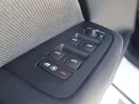 Volvo V60 thumbnail 9