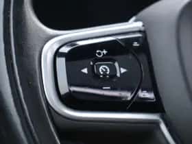 Volvo XC90 thumbnail 16