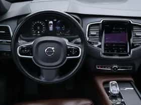 Volvo XC90 thumbnail 32