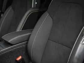Volvo EX40 thumbnail 13