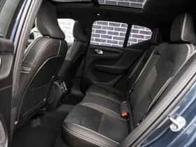 Volvo EX40 thumbnail 25