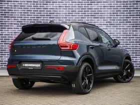 Volvo EX40 thumbnail 4