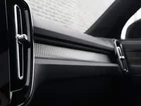 Volvo XC40 thumbnail 15