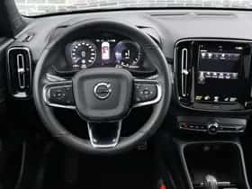 Volvo XC40 thumbnail 23