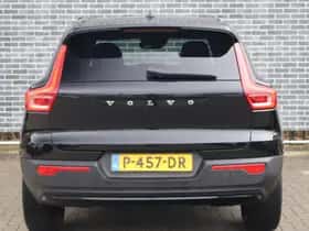 Volvo XC40 thumbnail 4