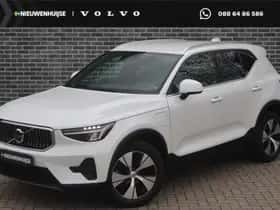 Volvo XC40 (2022)