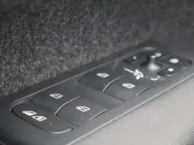 Volvo XC40 thumbnail 11