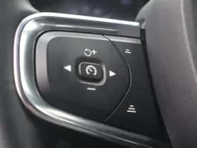 Volvo XC40 thumbnail 13