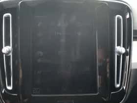Volvo XC40 thumbnail 19