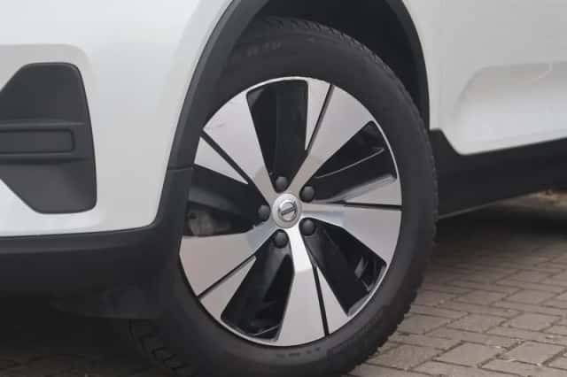 Volvo XC40 (2022) thumbnail 5
