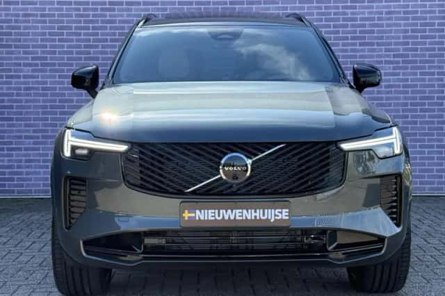 Volvo XC90 (2026) thumbnail 2
