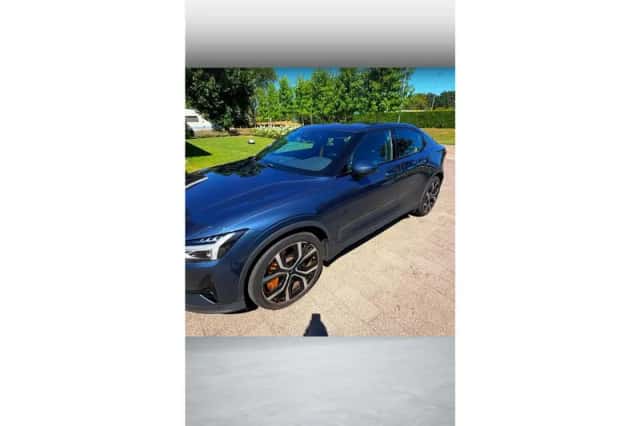 Polestar 2 (2021) thumbnail 1