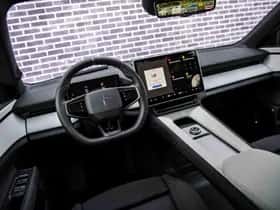 Polestar 4 thumbnail 11