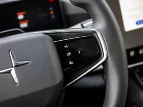 Polestar 4 thumbnail 30