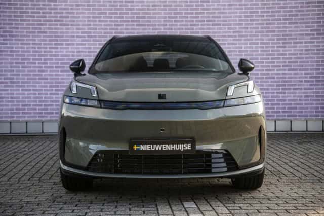 Lynk & Co 08 (2025) thumbnail 5