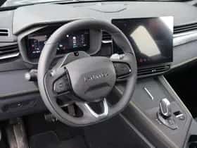 Lynk & Co 01 thumbnail 11