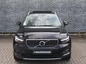 Volvo XC40 (2021) thumbnail 3