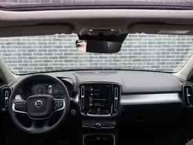 Volvo XC40 (2021) thumbnail 5