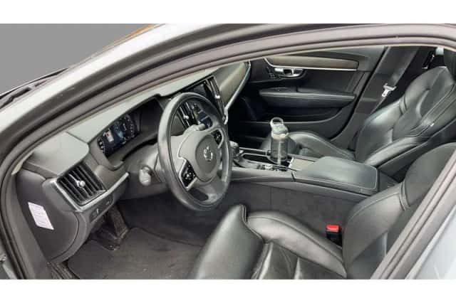 Volvo V90 (2019) thumbnail 4