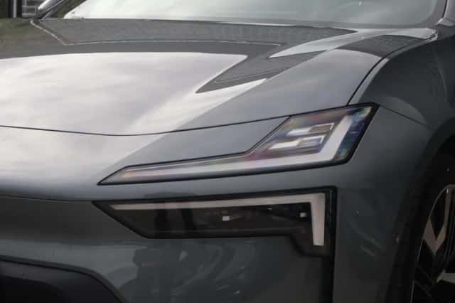 Polestar 4 (2026) thumbnail 4