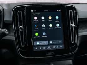 Volvo EX40 thumbnail 16