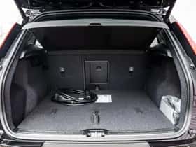 Volvo EX40 thumbnail 29