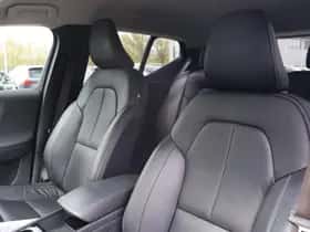 Volvo XC40 thumbnail 23