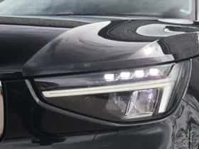 Volvo XC40 thumbnail 4