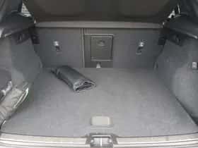 Volvo XC40 thumbnail 7