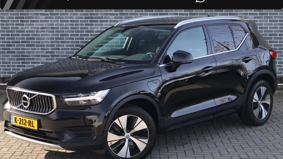 Volvo XC40 — foto 1