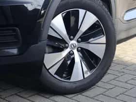 Volvo XC40 thumbnail 16