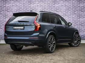 Volvo XC90 thumbnail 2