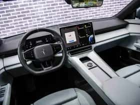Polestar 4 thumbnail 11