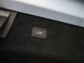 Polestar 4 thumbnail 36