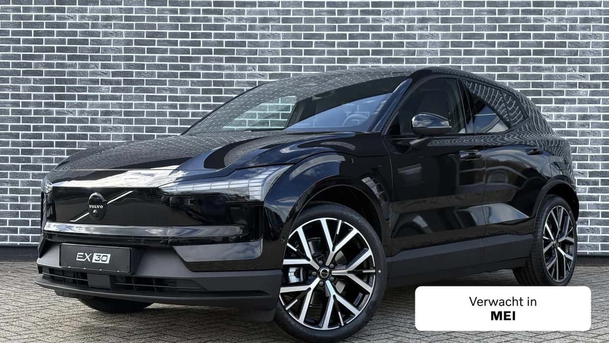 Volvo EX30 — foto 1