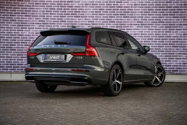 Volvo V60 (2026) thumbnail 2