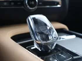 Volvo XC90 thumbnail 15