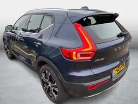Volvo XC40 (2020) thumbnail 4